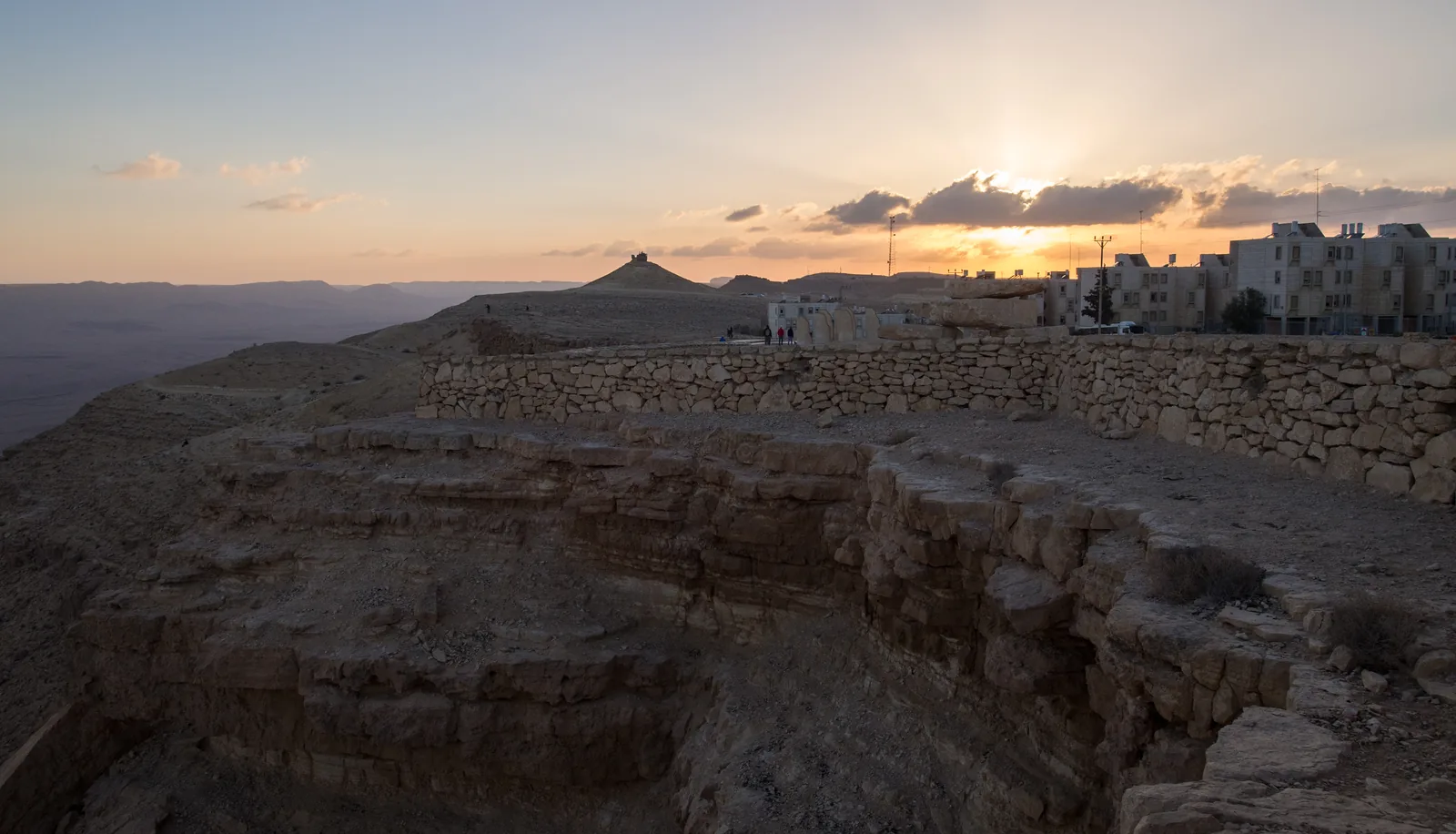 Makhtesh Ramon Crater Rim