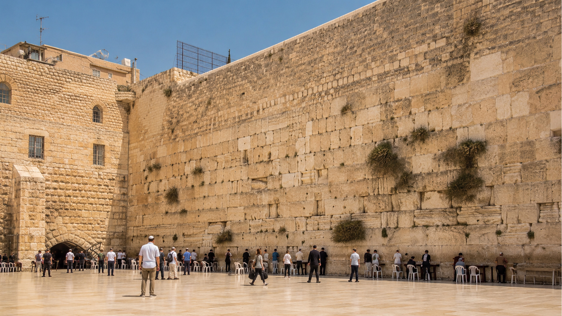 אתרי תיירות בישראל: מקומות עתיקים, ים, מדבר ומסלולי טבע
